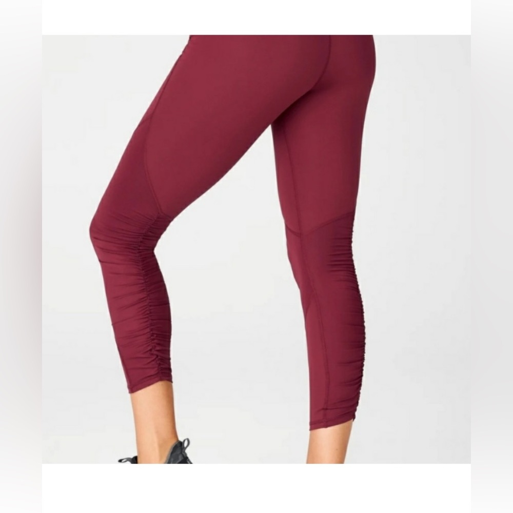 Fabletics Pureluxe 7/8 scrunch leggings
